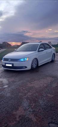 VOLKSWAGEN JETTA 2.0 COMFORTLINE FLEX 4P MANUAL VOLKSWAGEN JETTA 2.0 COMFORTLINE FLEX 4P MANUAL